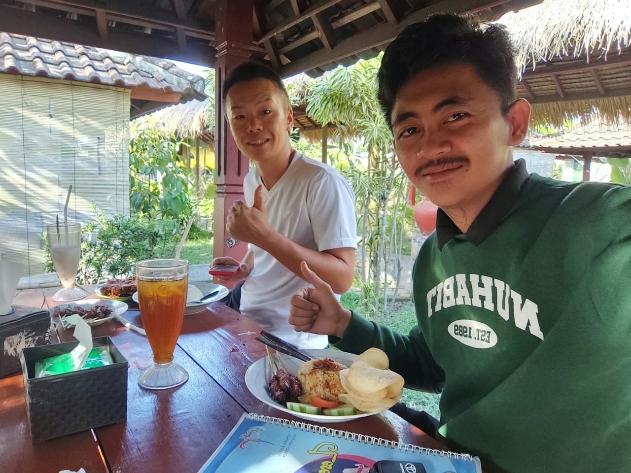 Heartwarming travel experience guided by our friendly local Lombok driver.